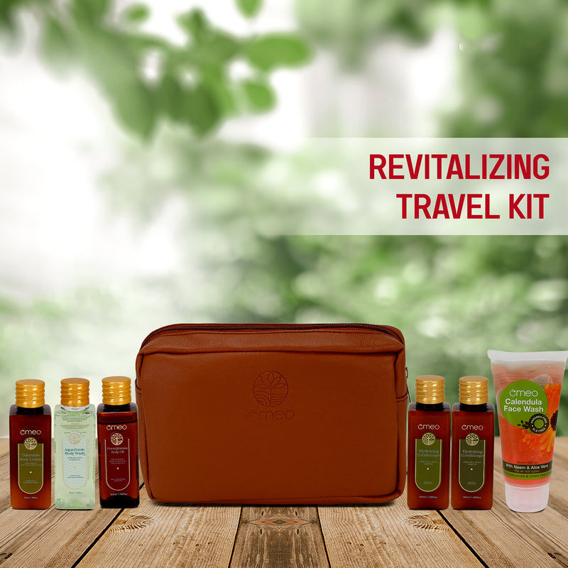 Omeo Travel Bag